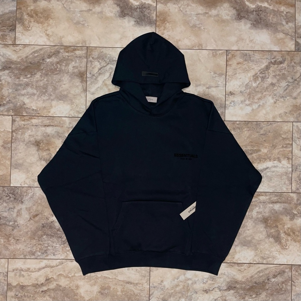 Fear of God Essentials Pullover Chest
Logo Hoodie Stretch Limo/Black Size XXL